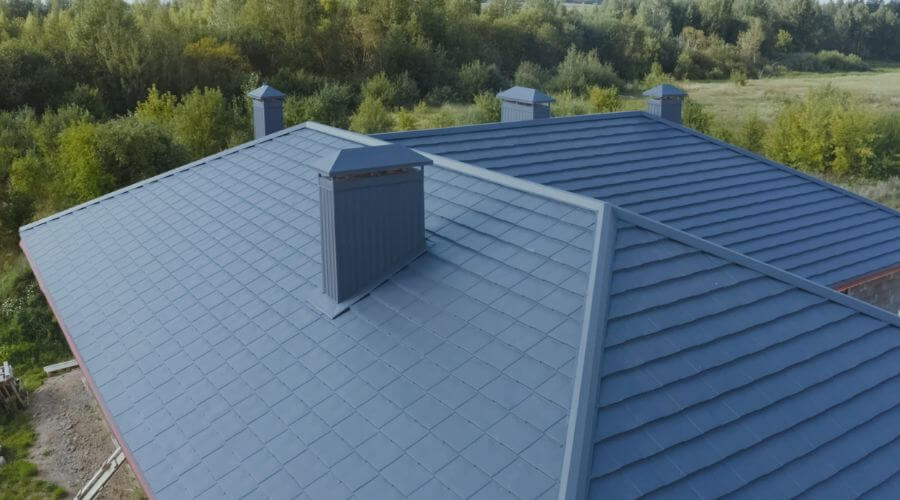 Professional gutter cleaning in Columbia, CT
